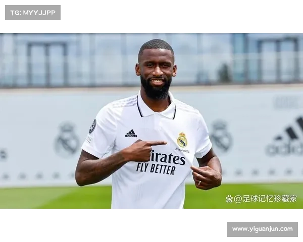 皇马左后卫引援遇挫转寻低价替代者 锁定合同优势球员或潜力新星 皇马左后卫引援遇挫转寻低价替代者 锁定合同优势球员或潜力新星